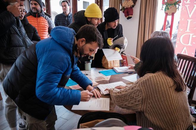 Las imágenes de la jornada de inscripción para el concurso del arroz de matanzas en Sant Antoni