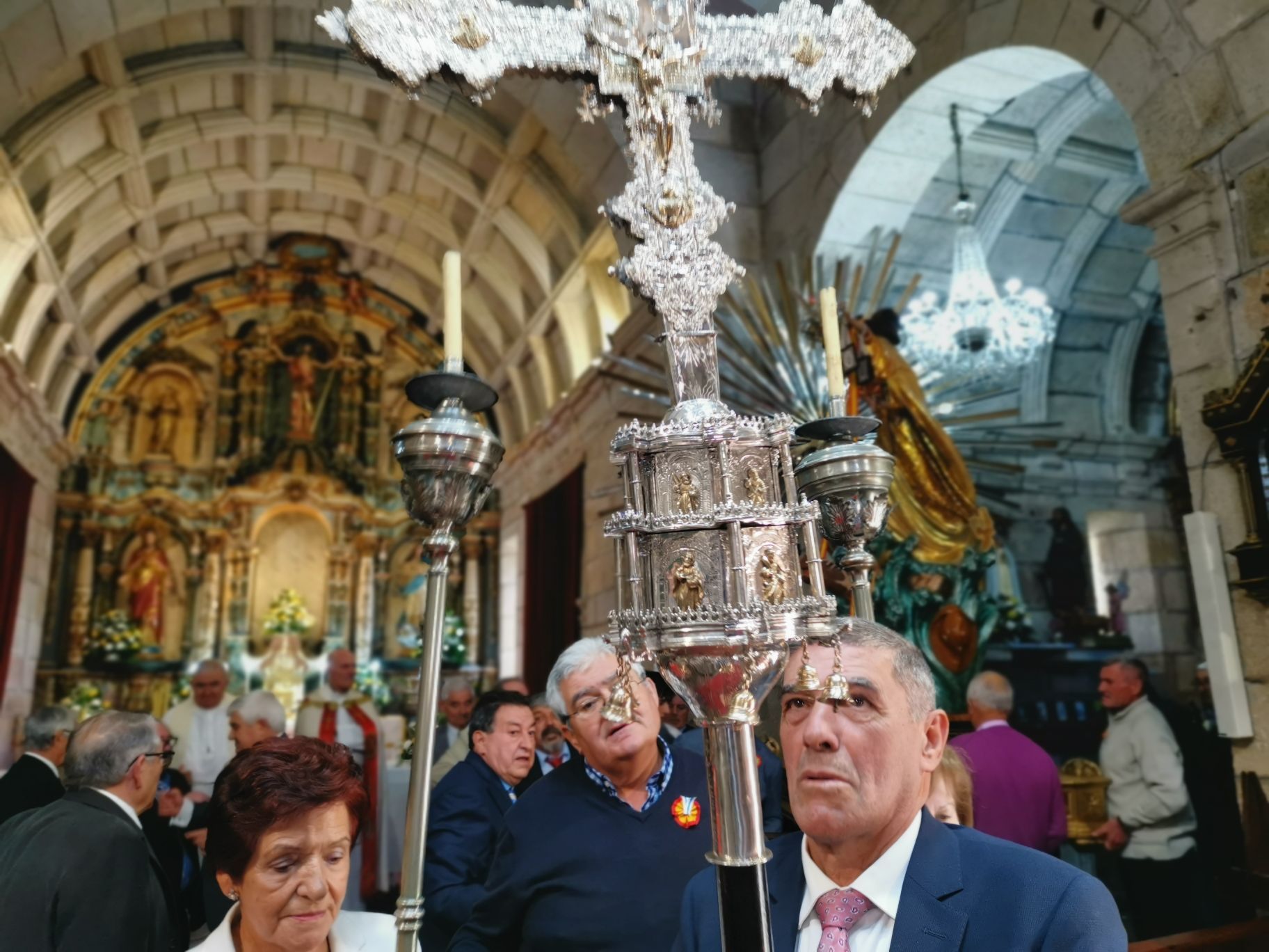 Fe y comida arropan al San Martiño en Moaña