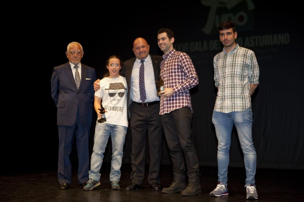 XXVI Gala del Judo Asturiano en el Nuevo Teatro de La Felguera