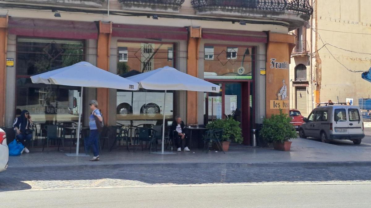 El restaurant Frankfurt Les Bases 2, a la Muralla de Sant Francesc