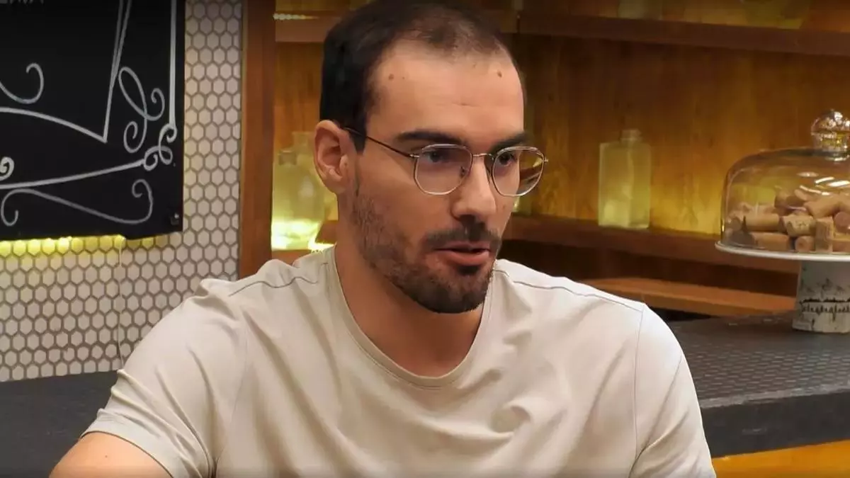 Un soltero de 'First Dates' frena en seco a Carlos Sobera: "Me voy"