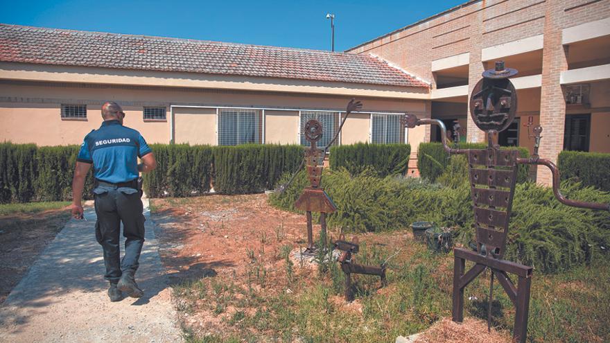 El chico ha agredido a educadoras y a personas de seguridad