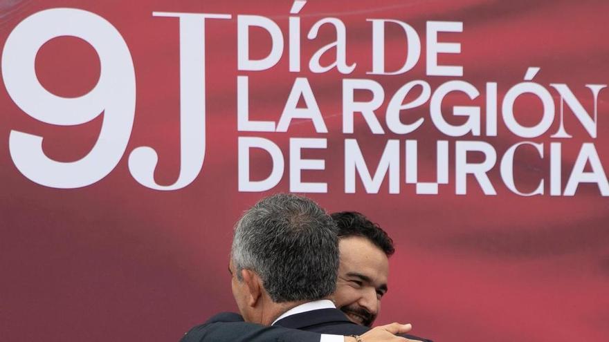 Las mejores imágenes del acto institucional del Dí