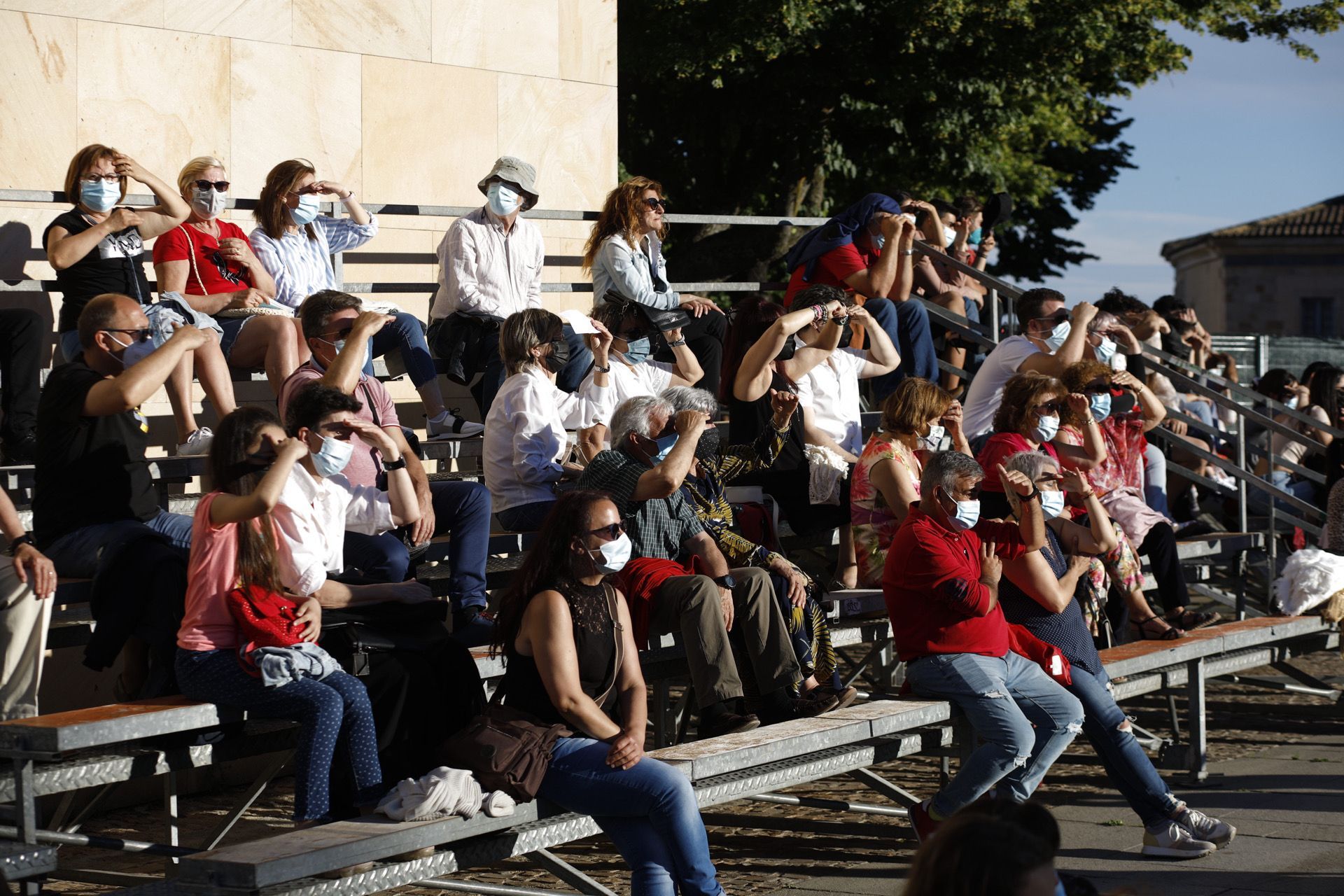 GALERÍA | La escuela de baile Escena pone el ritmo en la plaza de la Catedral