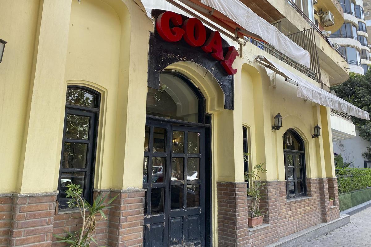 El España-Egipto desaparecerá de los cafés de El Cairo esta noche por la crisis energética