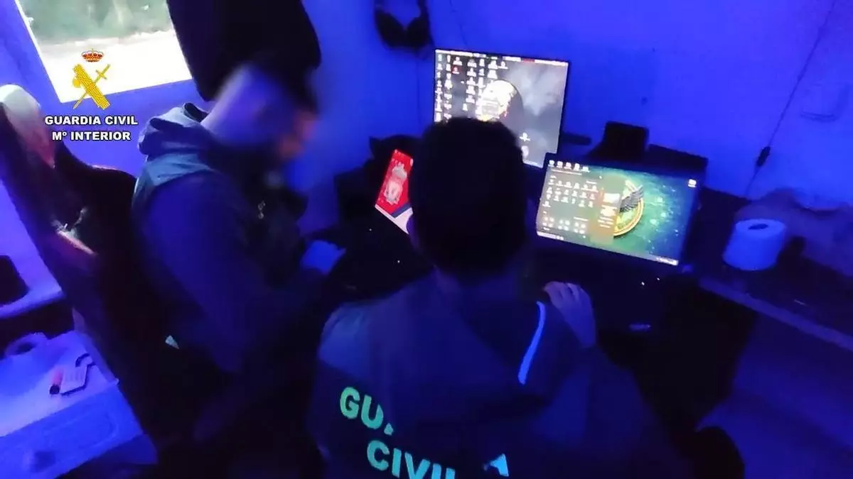 Desarticulado un grupo de hackers que utilizó la dana para atacar webs públicas