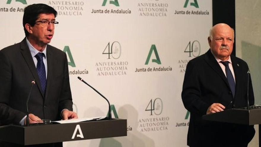 El vicepresidente de la Junta, Juan Marín, y el consejero de Sanidad, Jesús Aguirre.