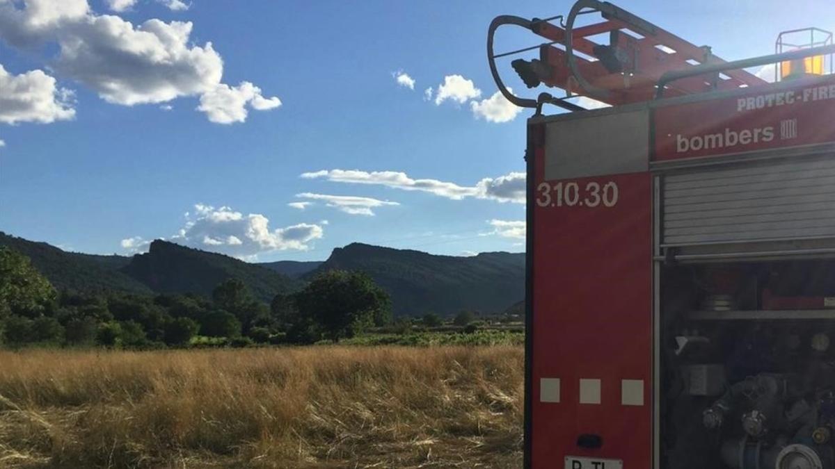 Bomberos en Coll de Nargó, donde ocurrió el accidente de parapente.