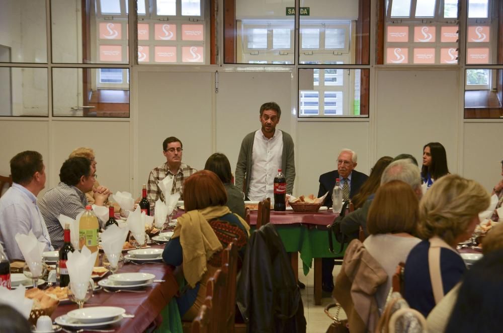 Comida solidaria por las fiestas del Rosario