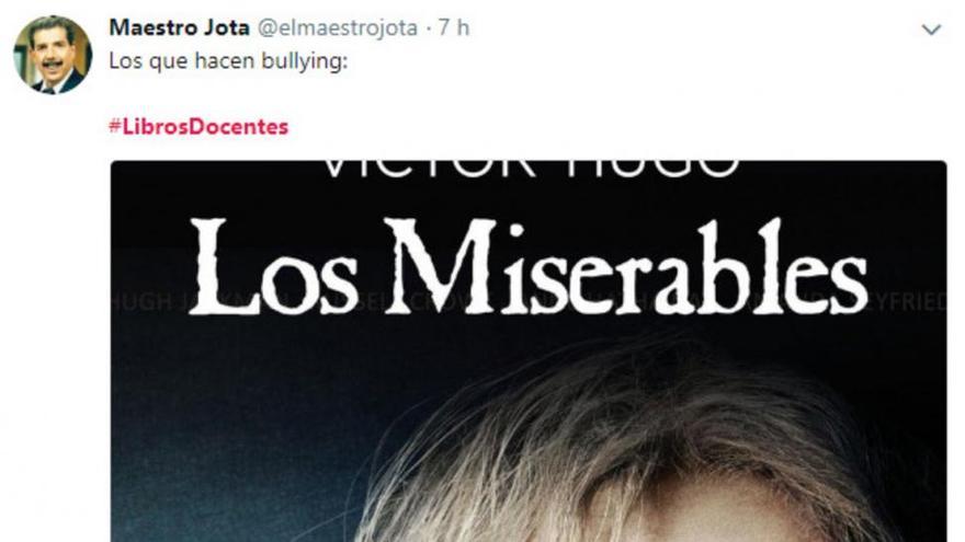 Los profesores ironizan sobre su día a día en Twitter jugando con los títulos de libros muy conocidos