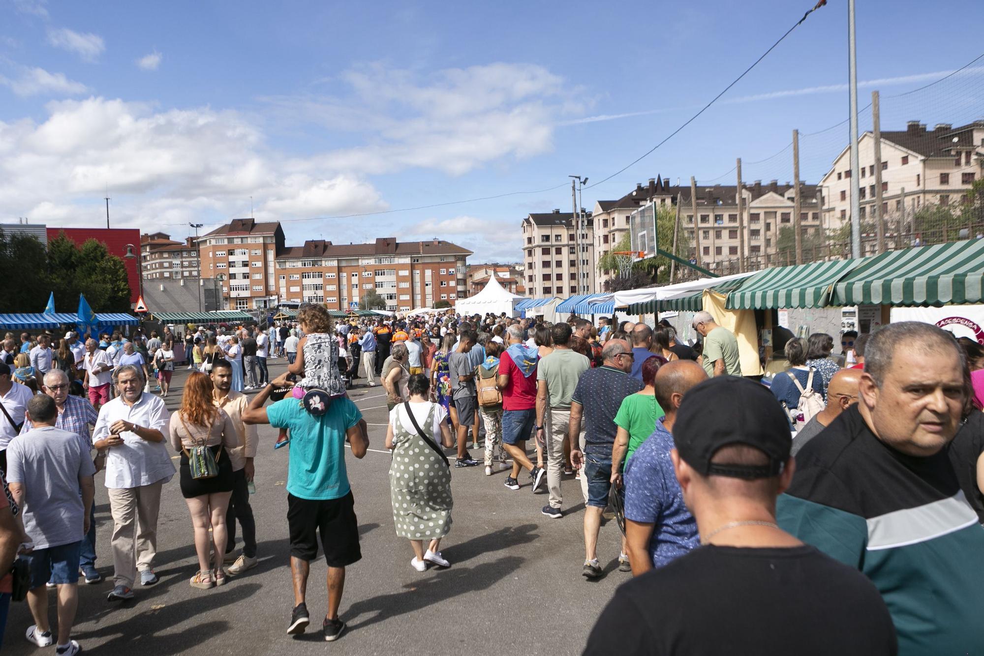 Concurso de escanciado, mercadillo y mucha fiesta: así se vivie el día de Asturias en Corvera