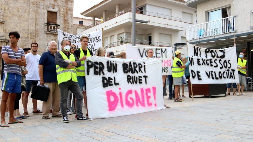 Veïns del Riuet de l&#039;Escala reclamen millores al barri, pendent d&#039;urbanitzar