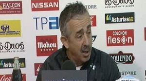 El tècnic asturià ha carregat contra l’entrenador del Reial Madrid.