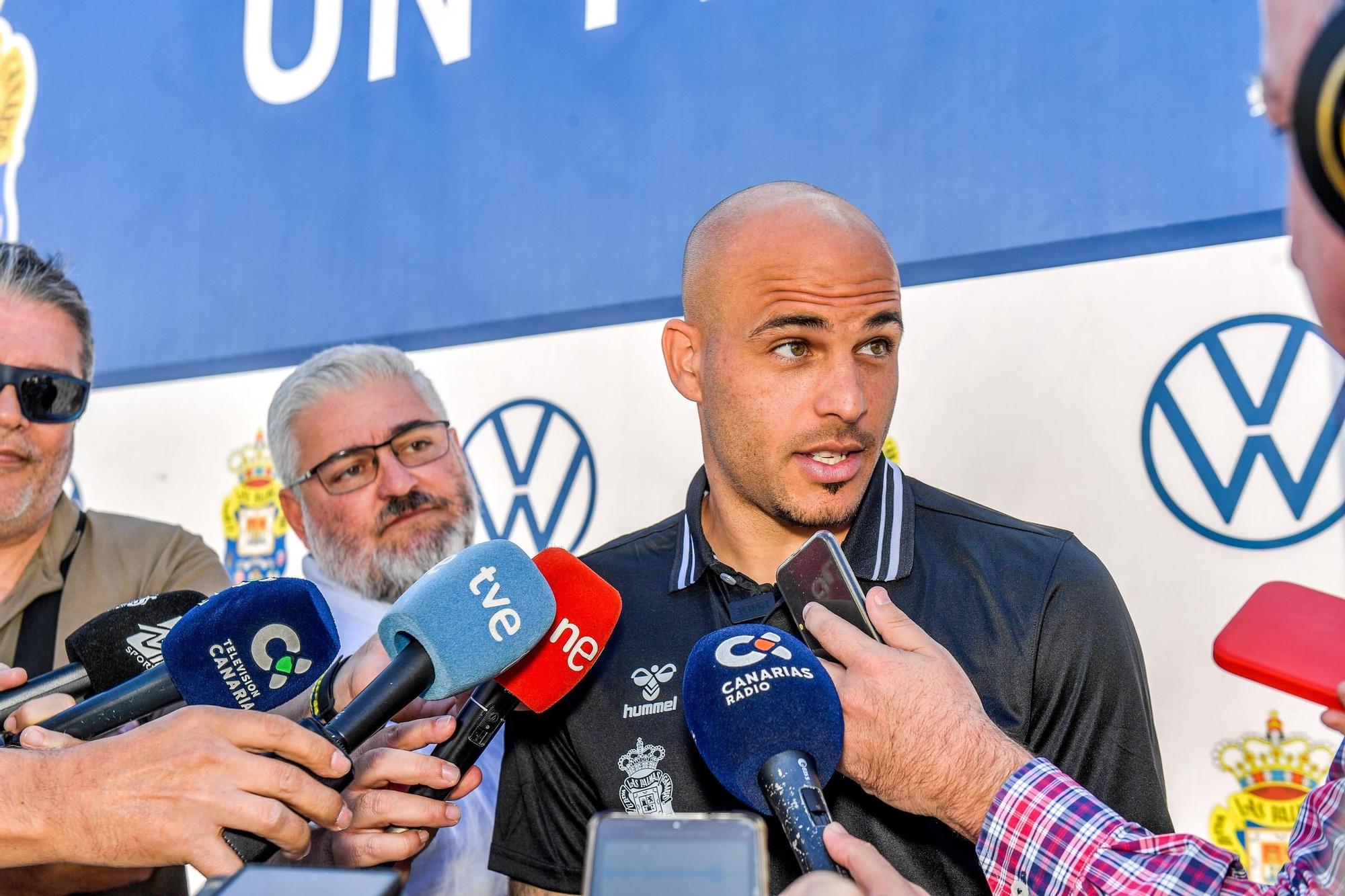 Entrega de coches Volkswagen a jugadores de la UD Las Palmas