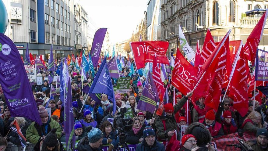 Las consecuencias del Brexit mantienen el bloqueo institucional en Irlanda del Norte