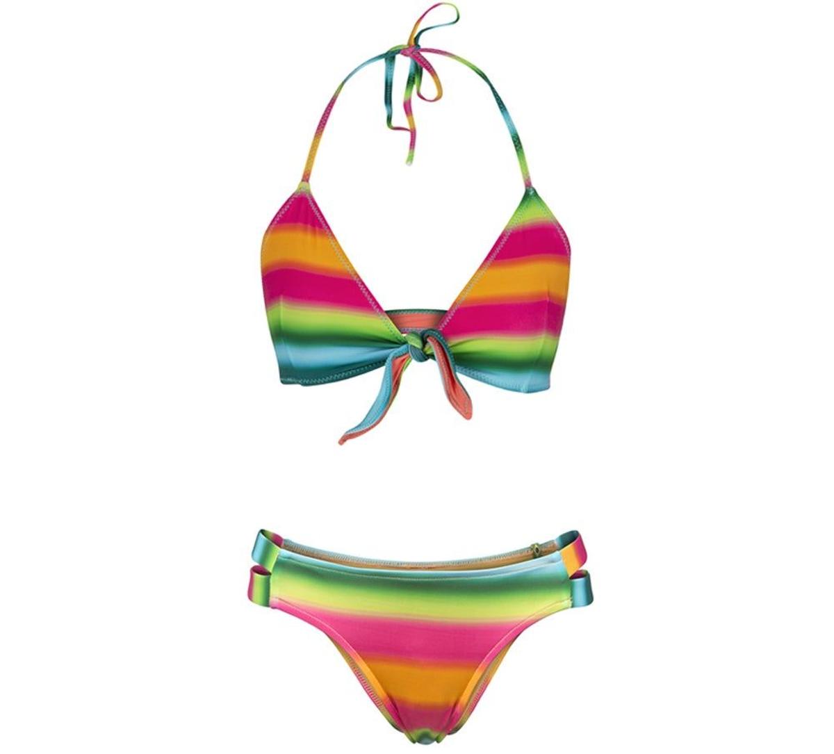 Bikini arcoiris de Havaianas (Precio: top 29,90 euros y braguita 27,90 euros)