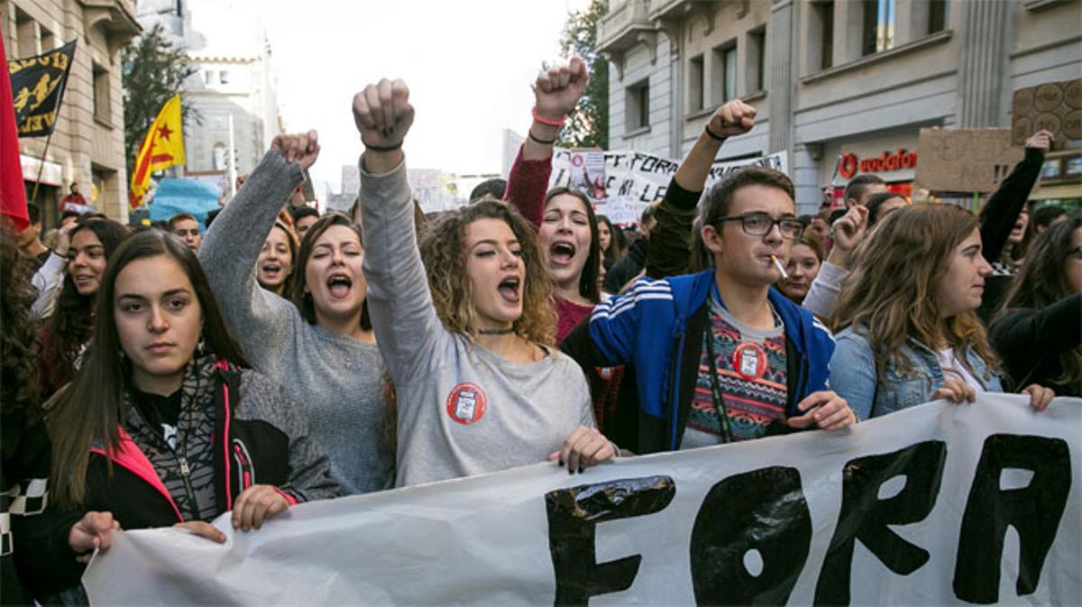 Manifestació estudiantil al centre de Barcelona.