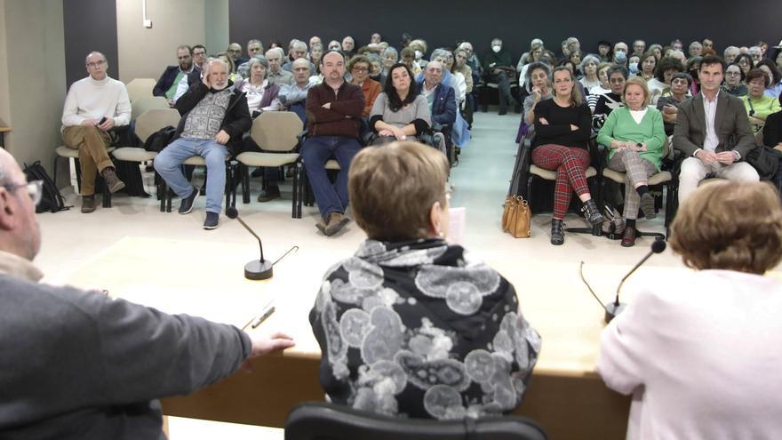 La presentación del libro de Paco Prendes, en imágenes