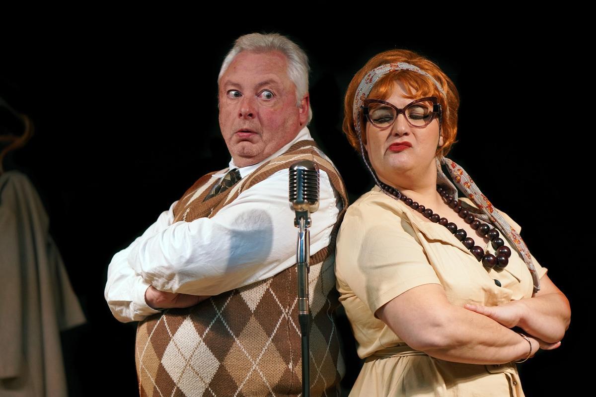 Los intérpretes Laura Mora y Francisco Munuera en una imagen promocional de la obra