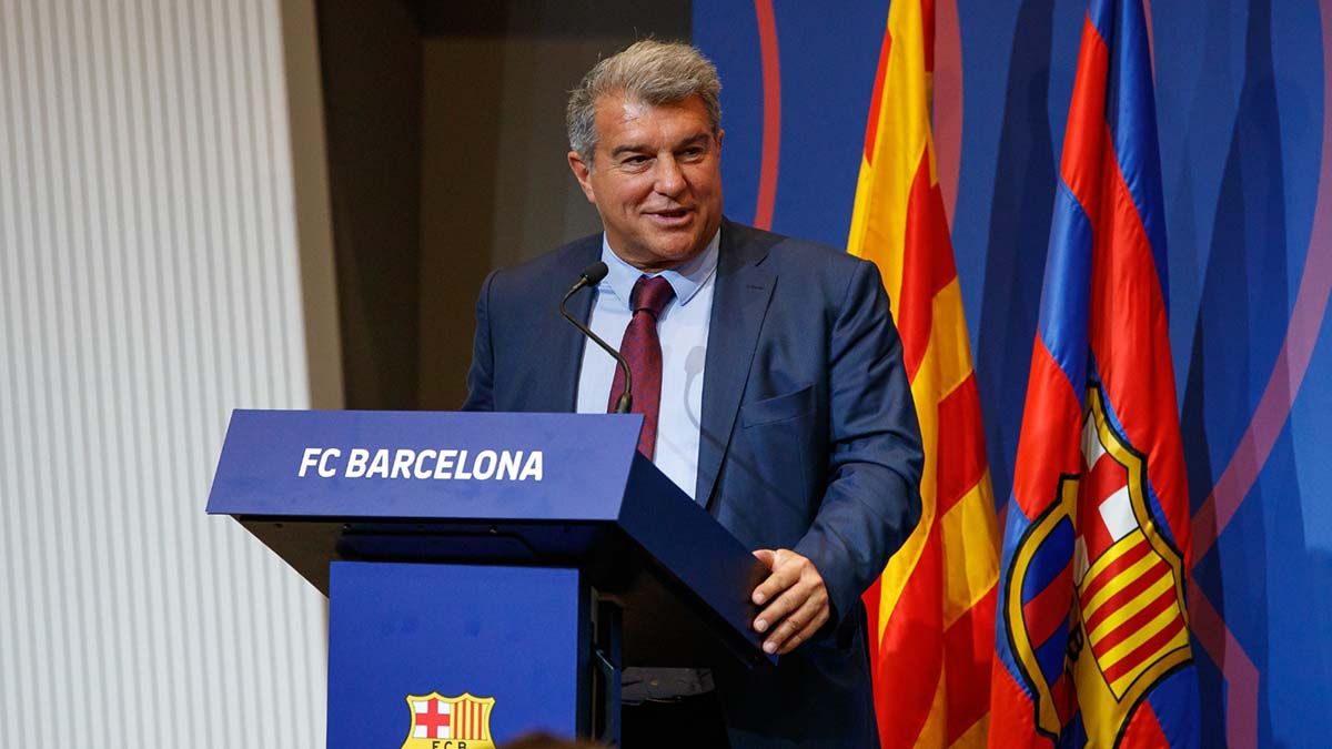 Laporta en la presentación del Sistema de Protección a la Infancia