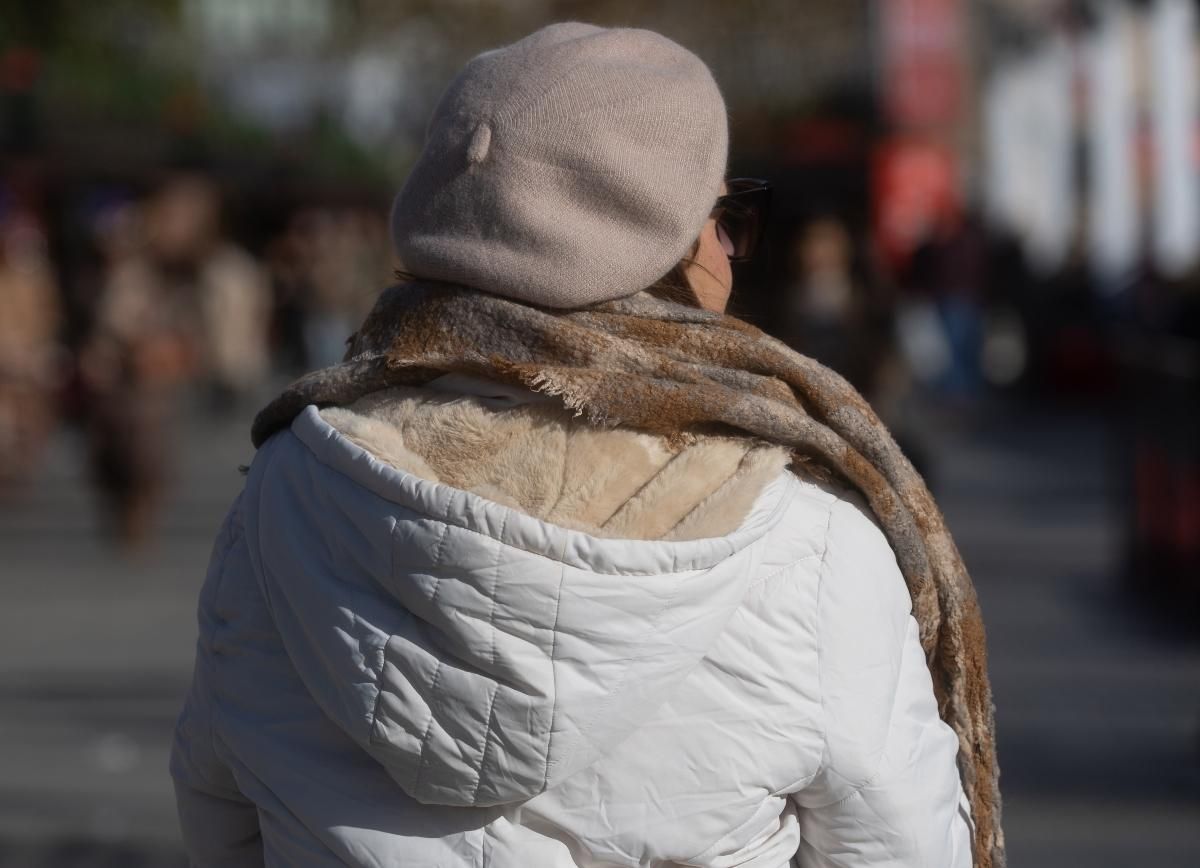 Cómo aliviar el dolor de espalda por frío
