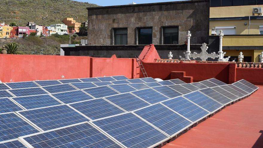 Doce instalaciones públicas de La Laguna contarán con placas fotovoltaicas