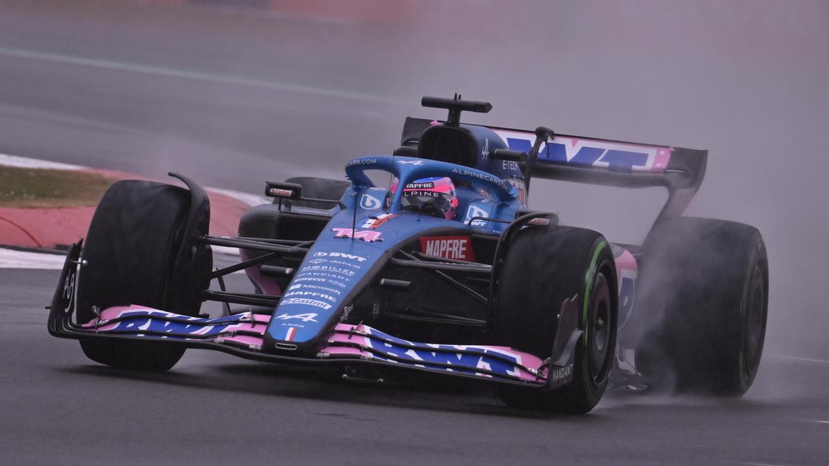 Fernando Alonso en el circuito de Silverstone, Gran Bretaña.