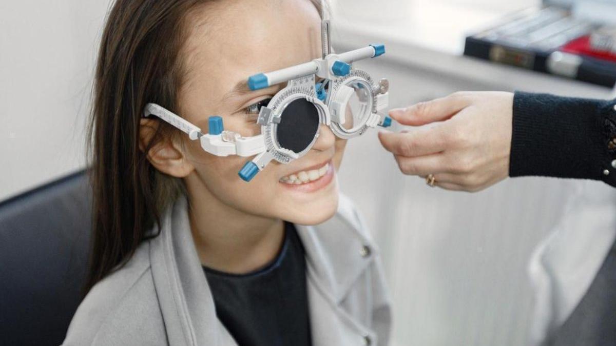 Gafas y lentillas gratis estas son las personas a las que les corresponden