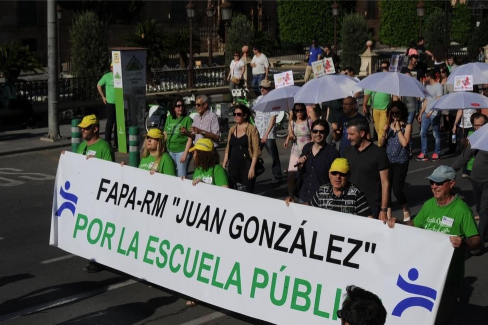 La protesta de educación en Murcia, en imágenes