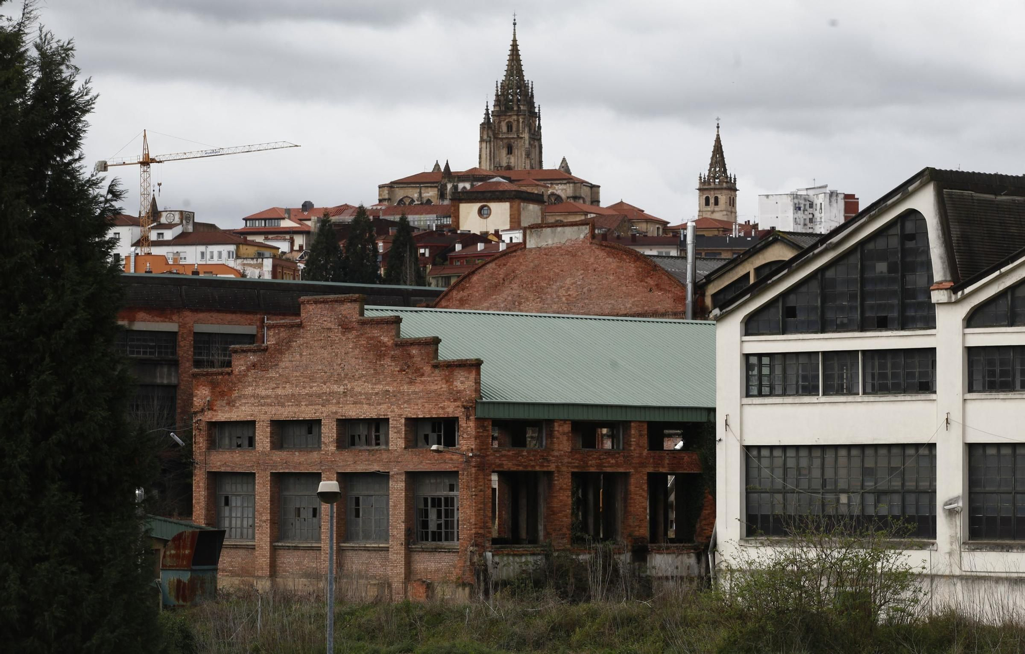 La fábrica de armas.