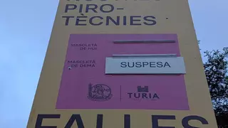 Valencia suspende las clases y las mascletaes hasta el miércoles incluido por las lluvias