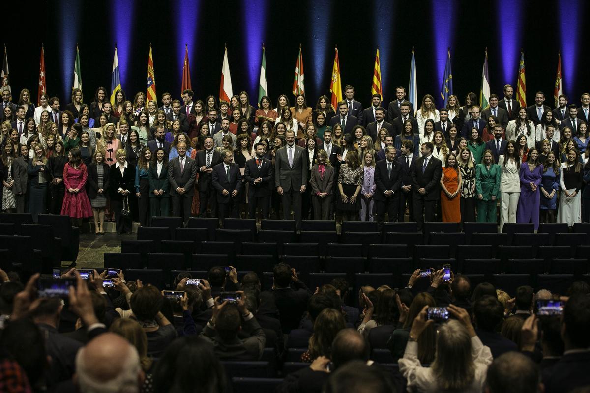 El rey Felipe VI preside en Barcelona la entrega de despachos a los nuevos jueces