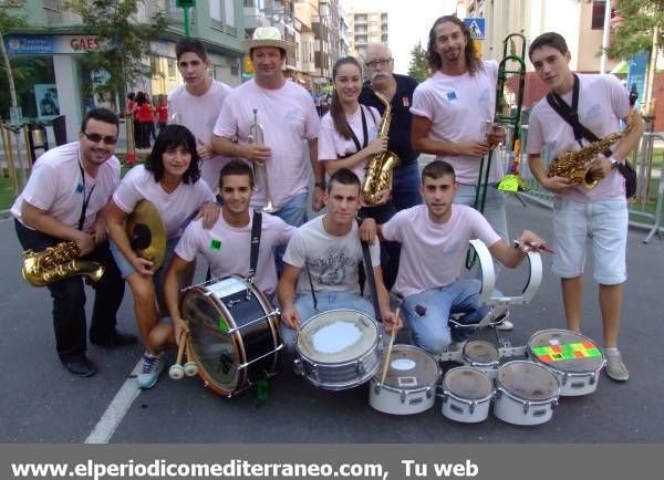 Almassora al completo sale a la calle en su primer día de festejos taurinos