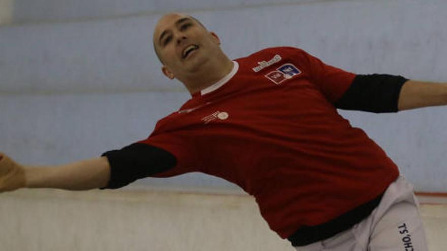 Félix, en la final del Trofeu Nadal de Benidorm -Memorial Vicent Pérez Devesa.