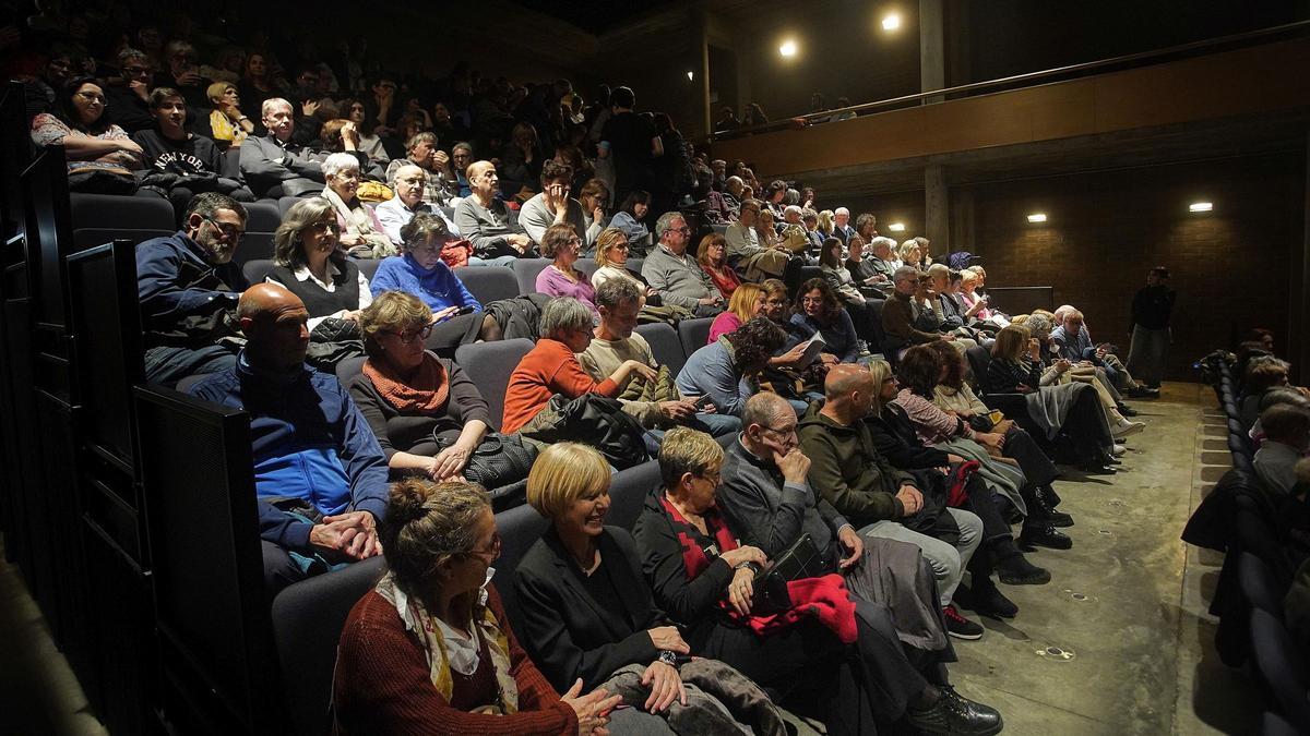 El Teatre de Salt se suma a la primera edició del Cap Butaca Buida