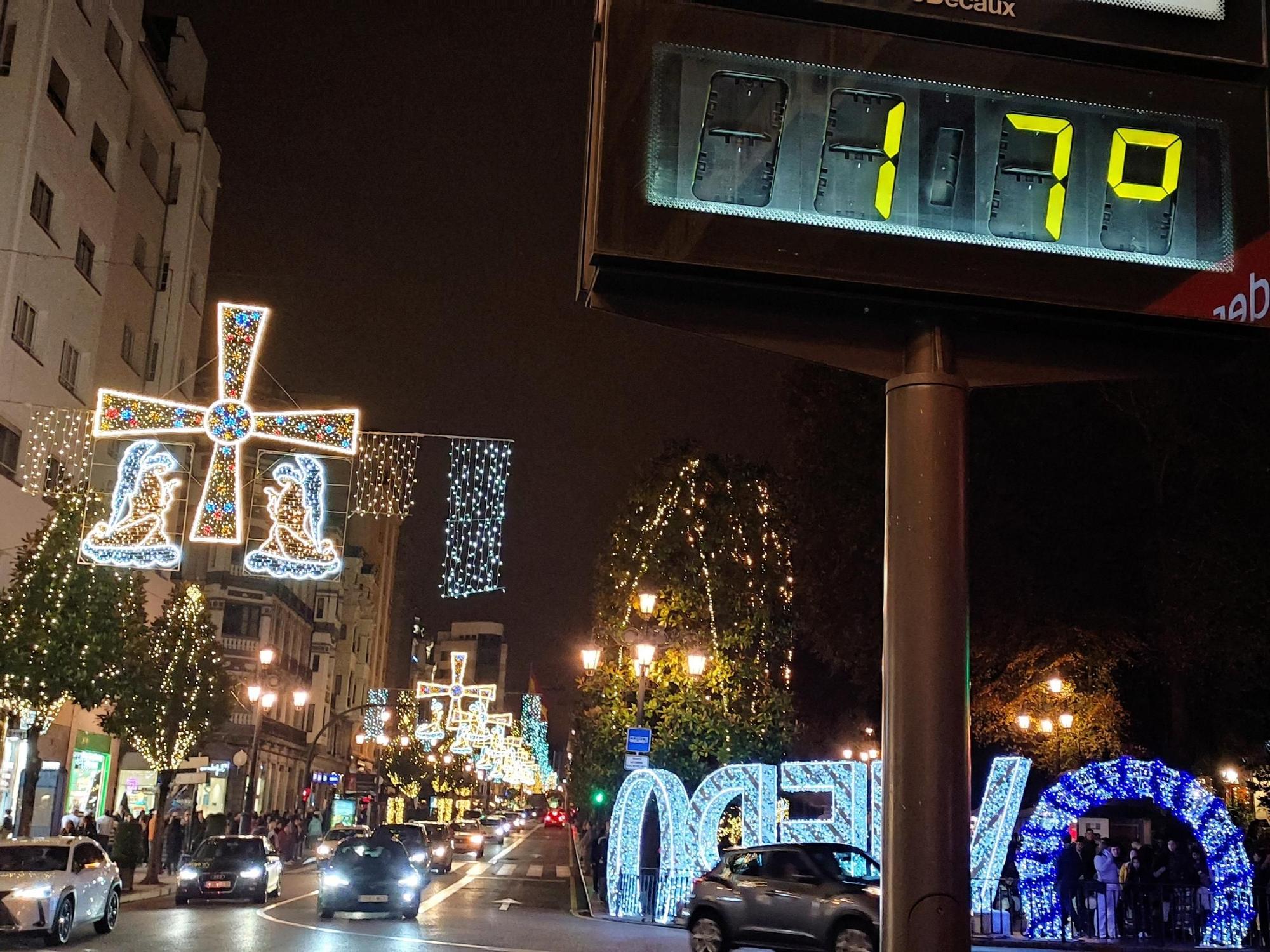 EN IMÁGENES: Asturias y sus visitantes "flipan" a más de 20 grados en Navidad: "Esto no es normal