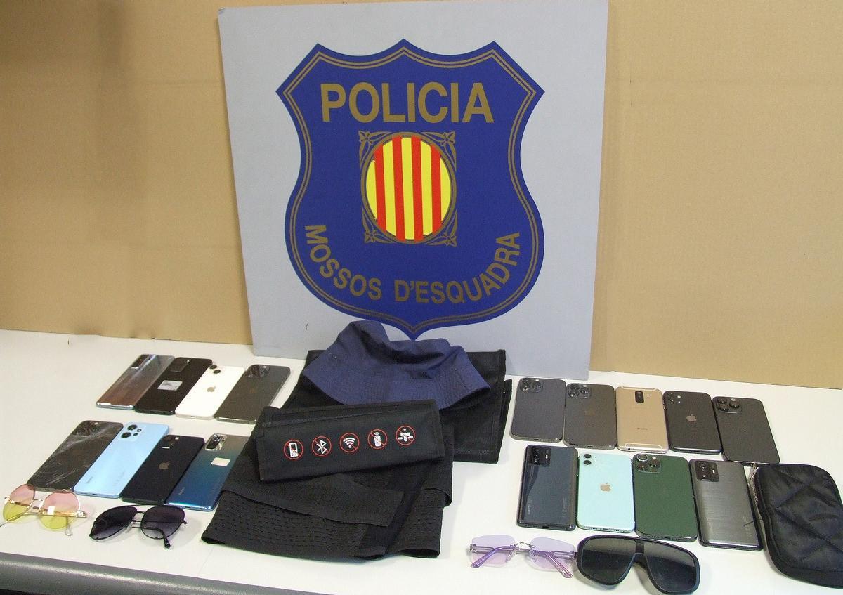 Detenen a Santa Coloma dos homes que havien robat 17 mòbils al festival de Monegros