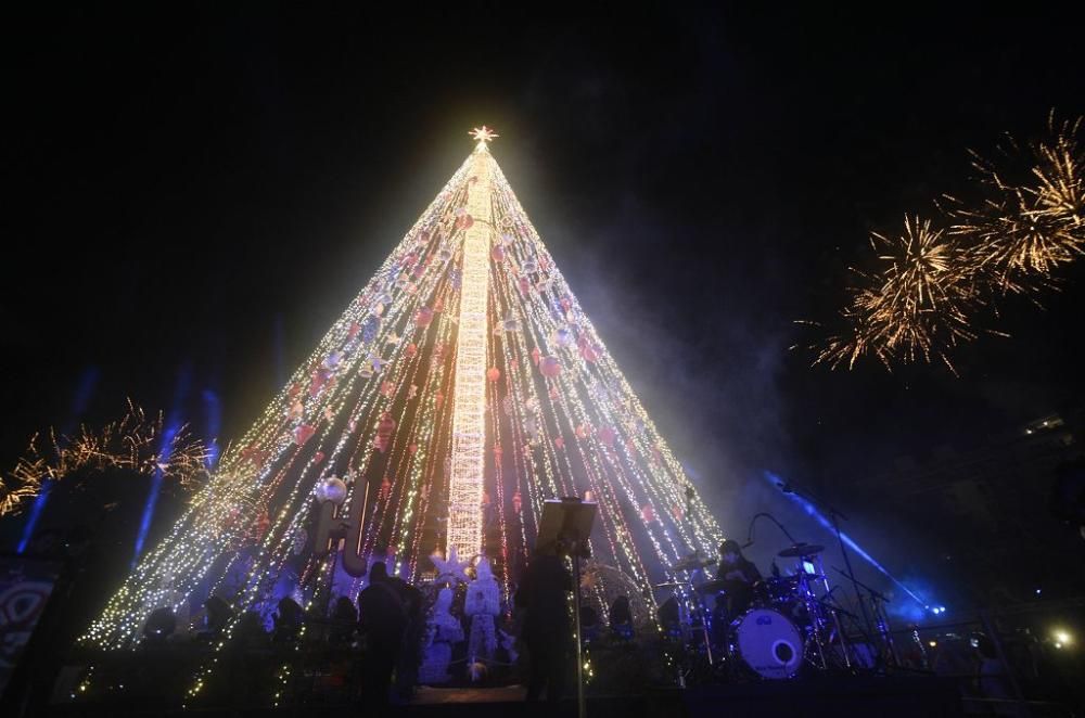 Encendido del árbol de la Circular en Murcia