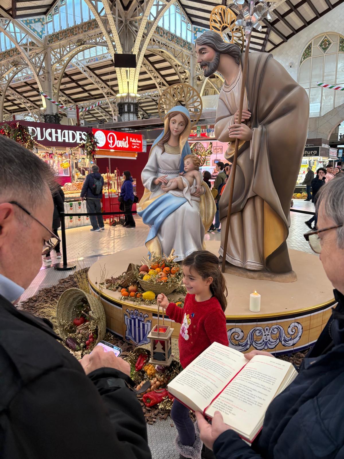 Belén monumental del Mercado Central.