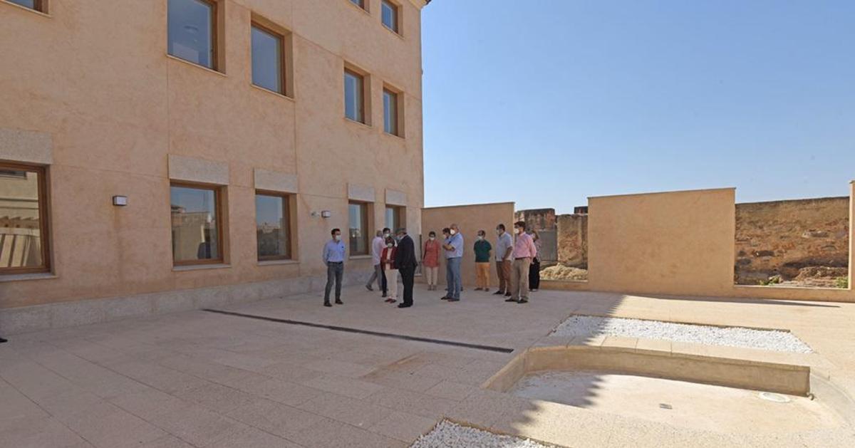 Un Colegio Mayor de Cáceres.