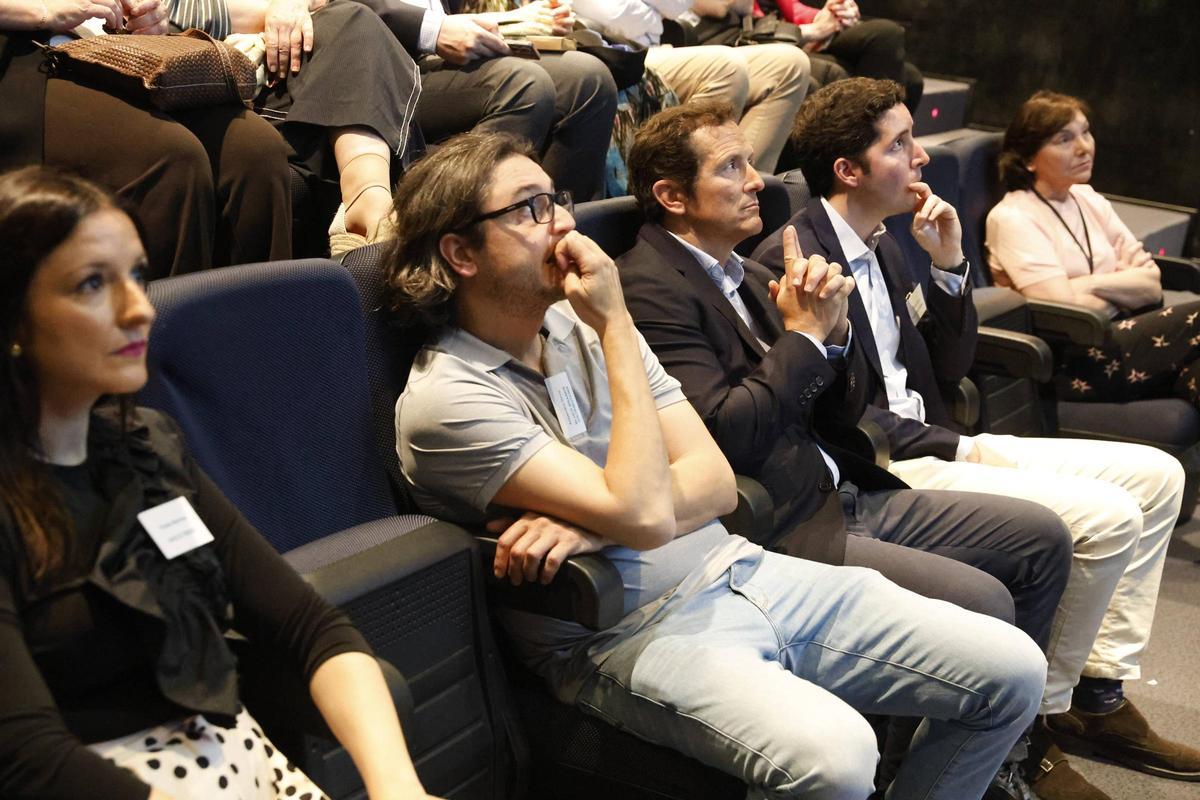 Sea Eight prevé llevar al mercado en noviembre de 2029 la producción de la fase integral de su planta de Gijón, en imágenes