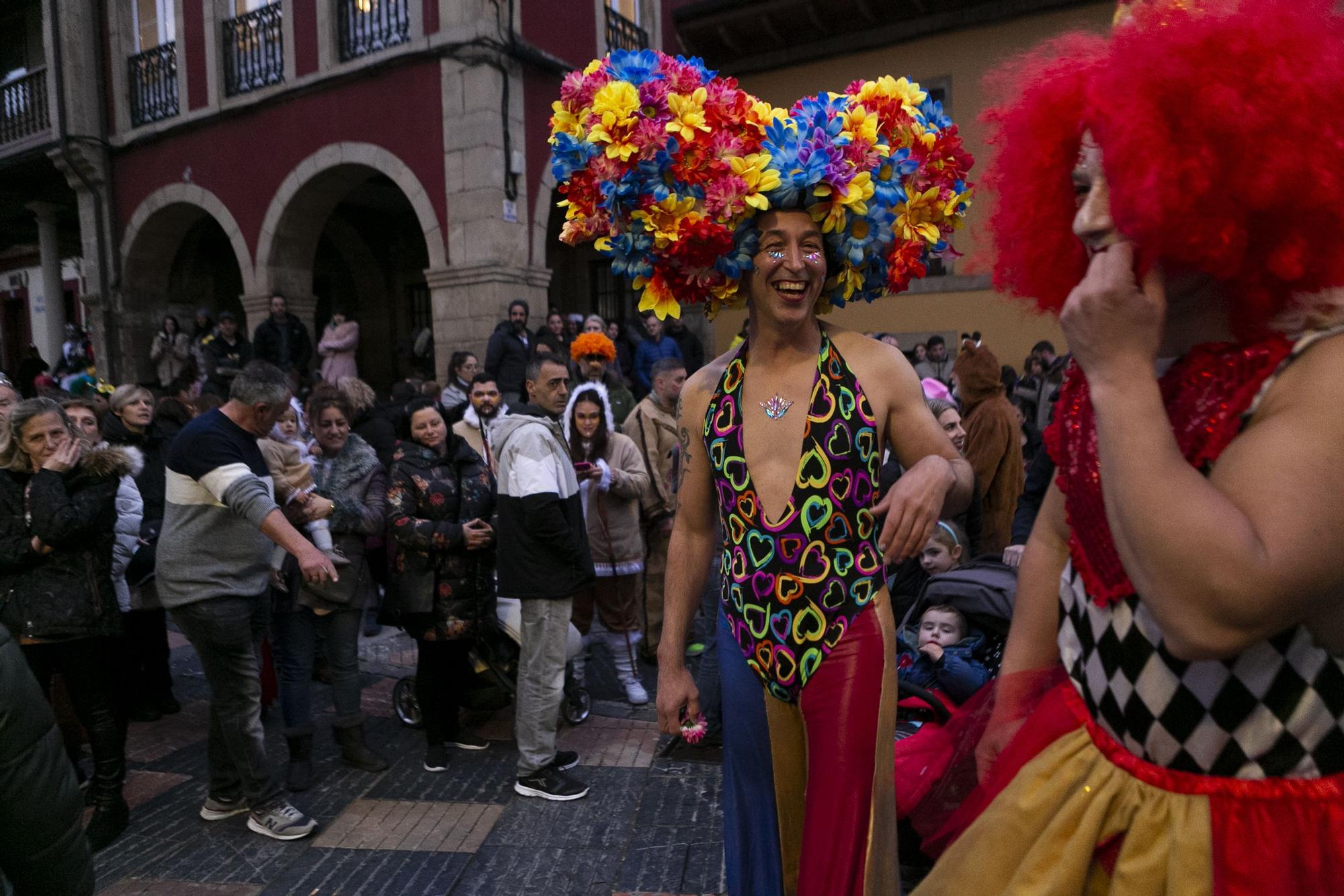 EN IMÁGENES: Así ha sido el Descenso de Galiana del Antroxu de Avilés 2023