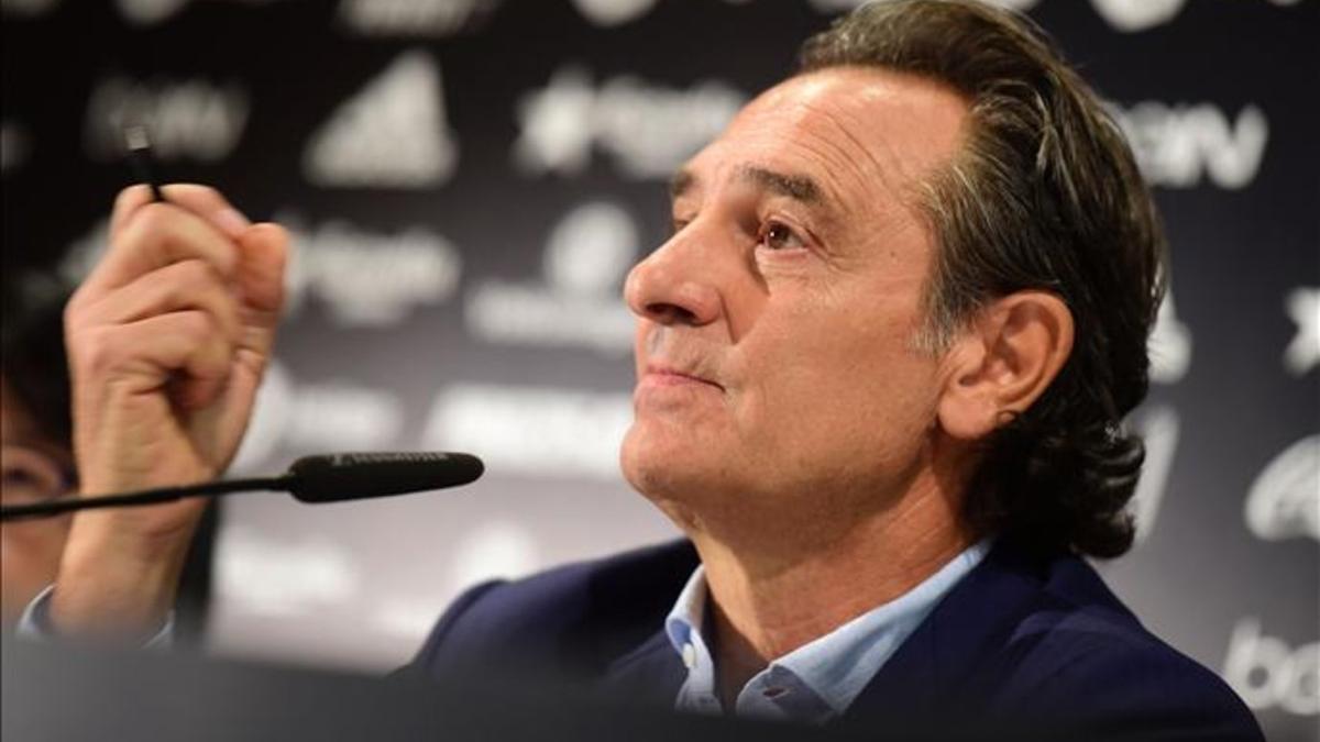 Prandelli confía en las opciones del Valencia para poner en dificultades al Barça