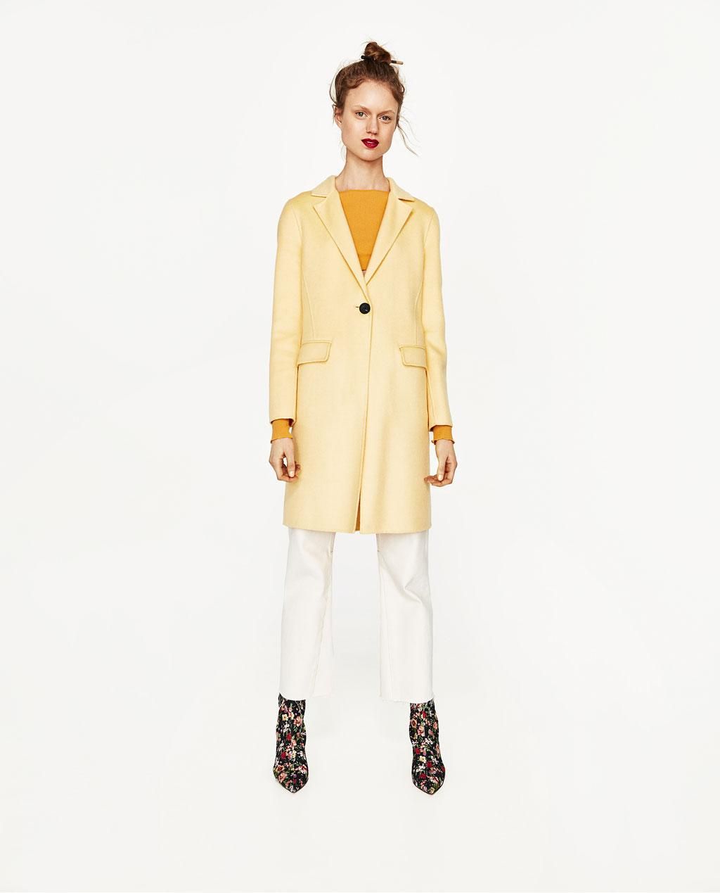 Abrigo amarillo: Zara