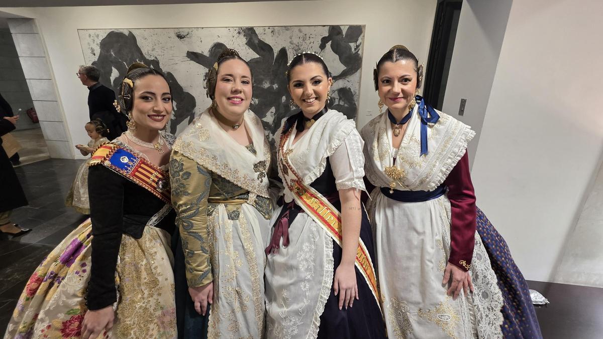 La alfombra roja de la Exaltación de la Fallera Mayor de València 2026