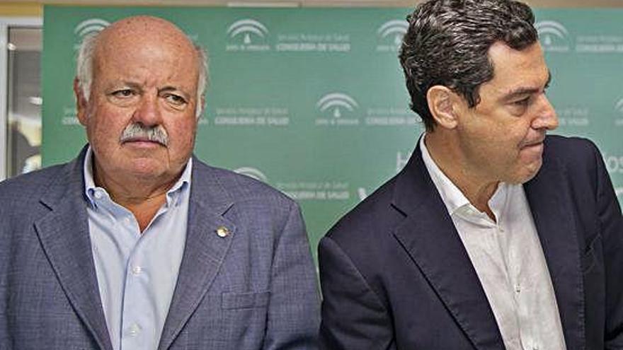 El conseller de Salut, Jesús Aguirre, i el president de la Junta d&#039;Andalusia, Juanma Moreno