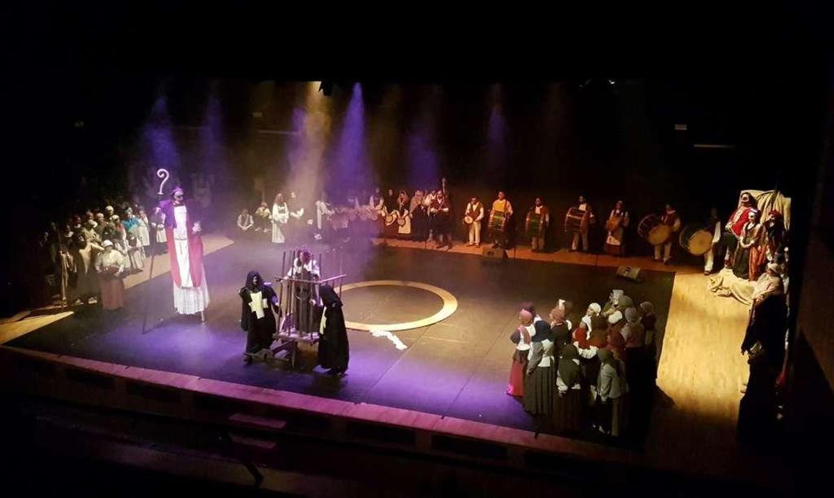 Los piratas siembran el caos en el Auditorio