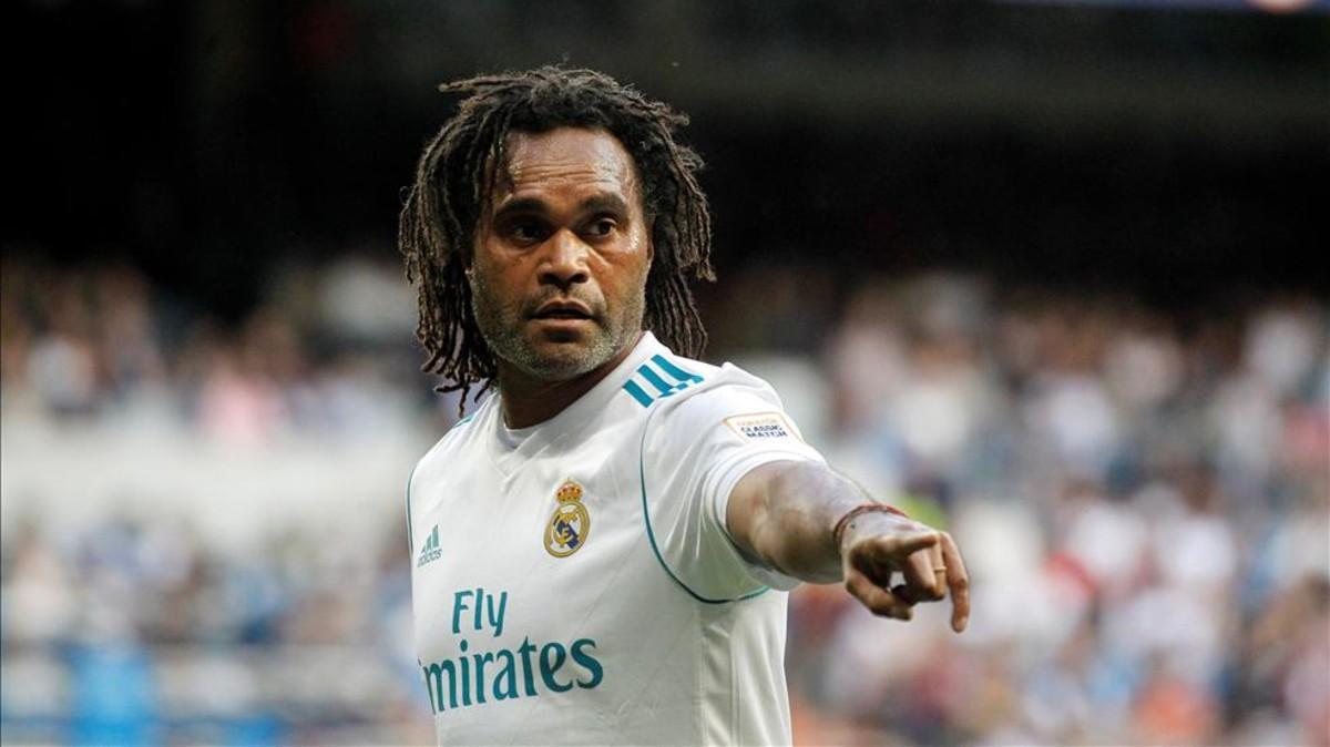 Christian Karembeu durante el partido solidario Corazón Classic Match 2018