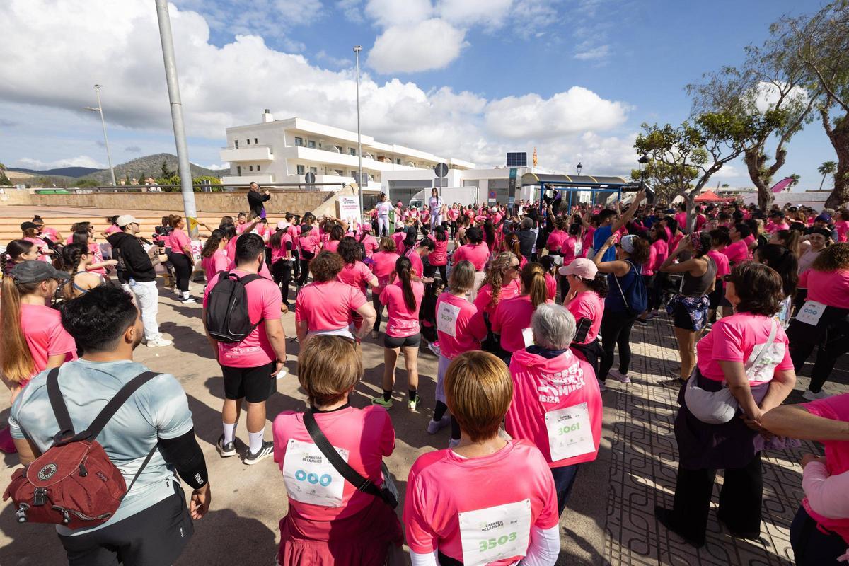 Mira todas las fotos de la Cursa per la Dona en Ibiza Mira todas las fotos de la Cursa per la Dona en Ibiza