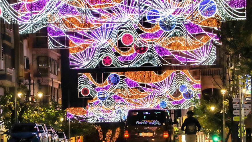 Orihuela presupuesta 233.000 euros para las luces de Navidad y las cabalgatas